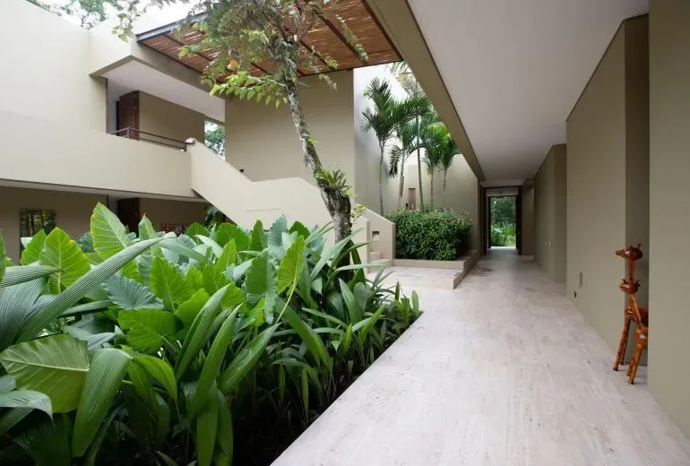 Classy 4BR Villa w/ Pool at Mesa de Yeguas