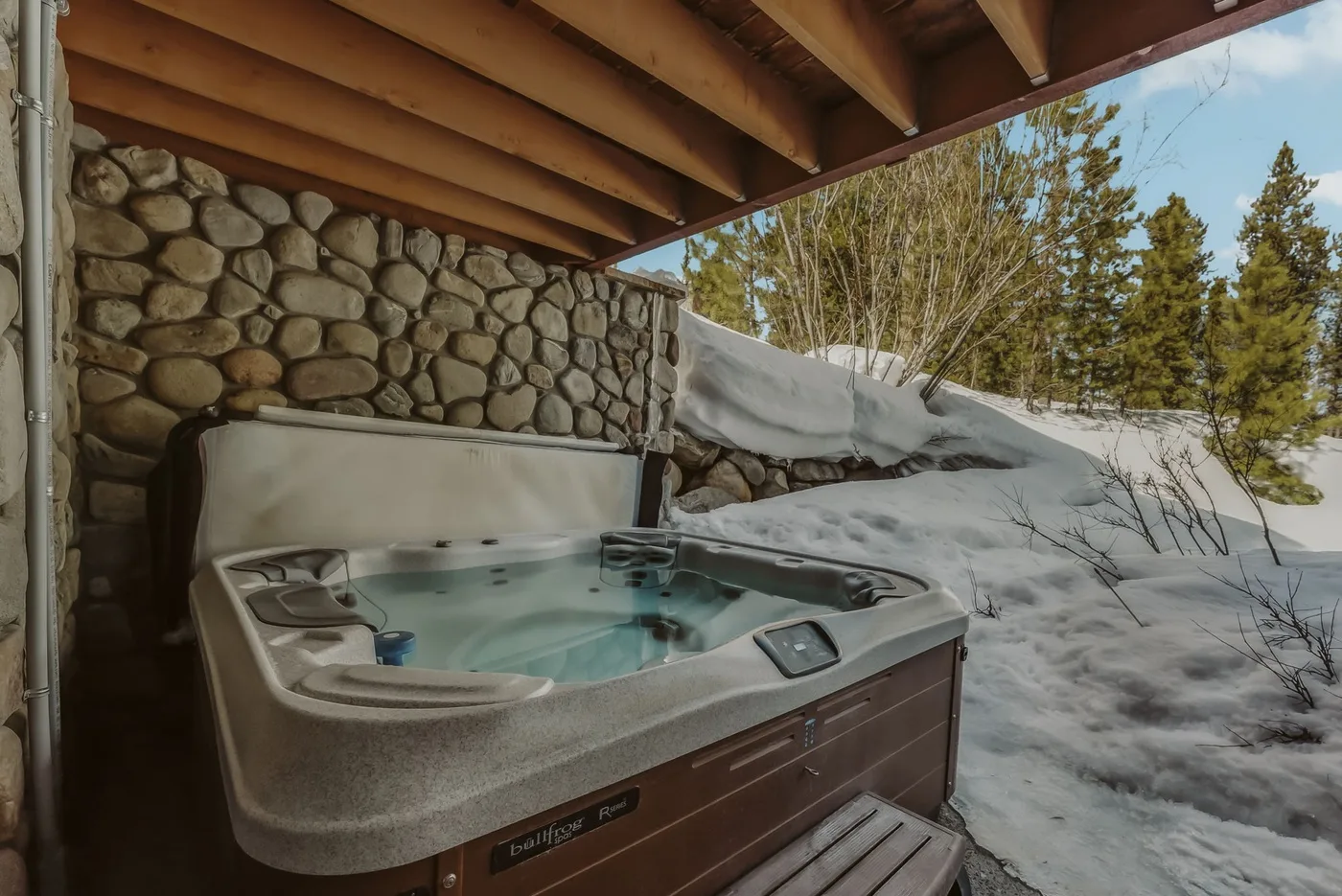 Antlers Ridge Lodge
