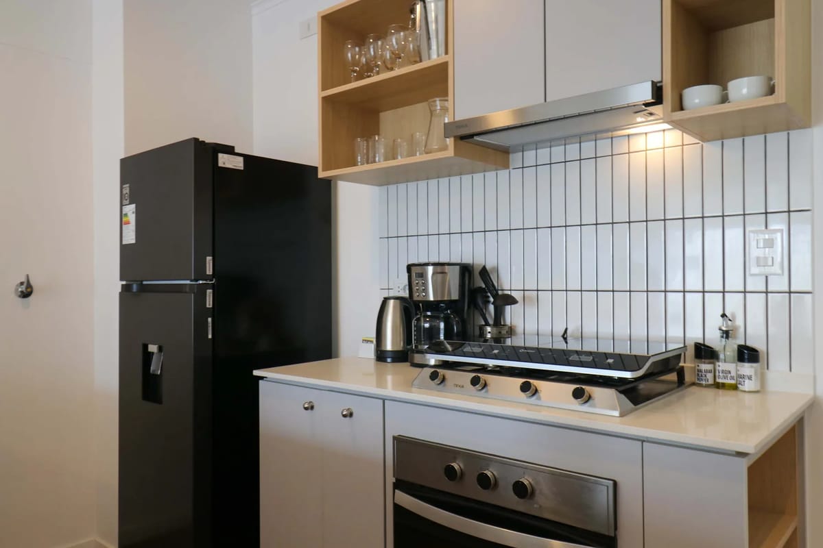 Modern & Cozy 2BR w/ Balcony in Miraflores