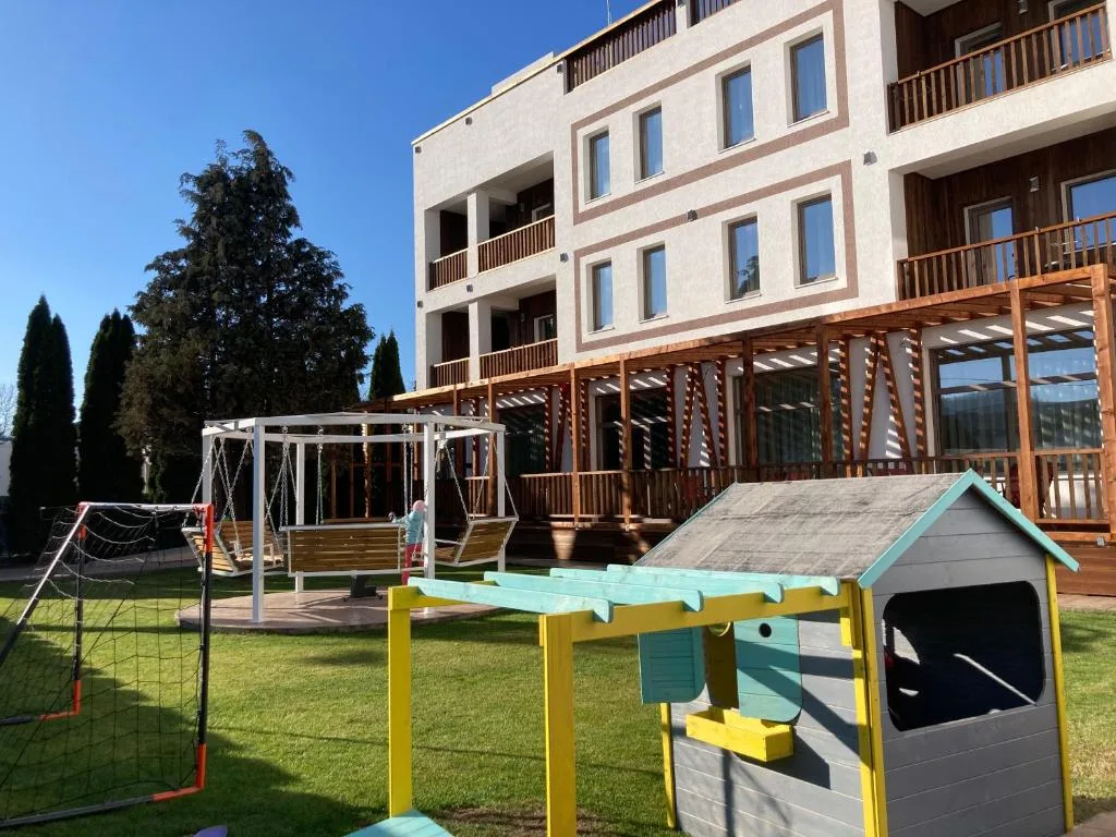Children’s play area
