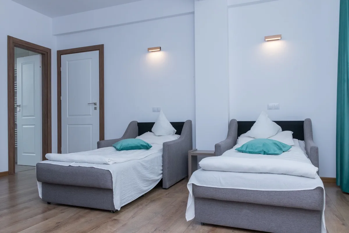 Twin room with two single beds