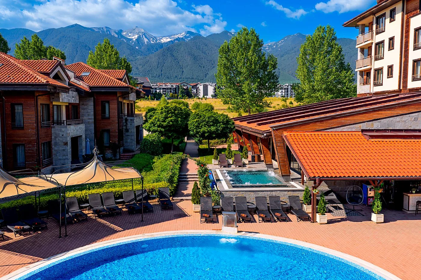 Garden and pool