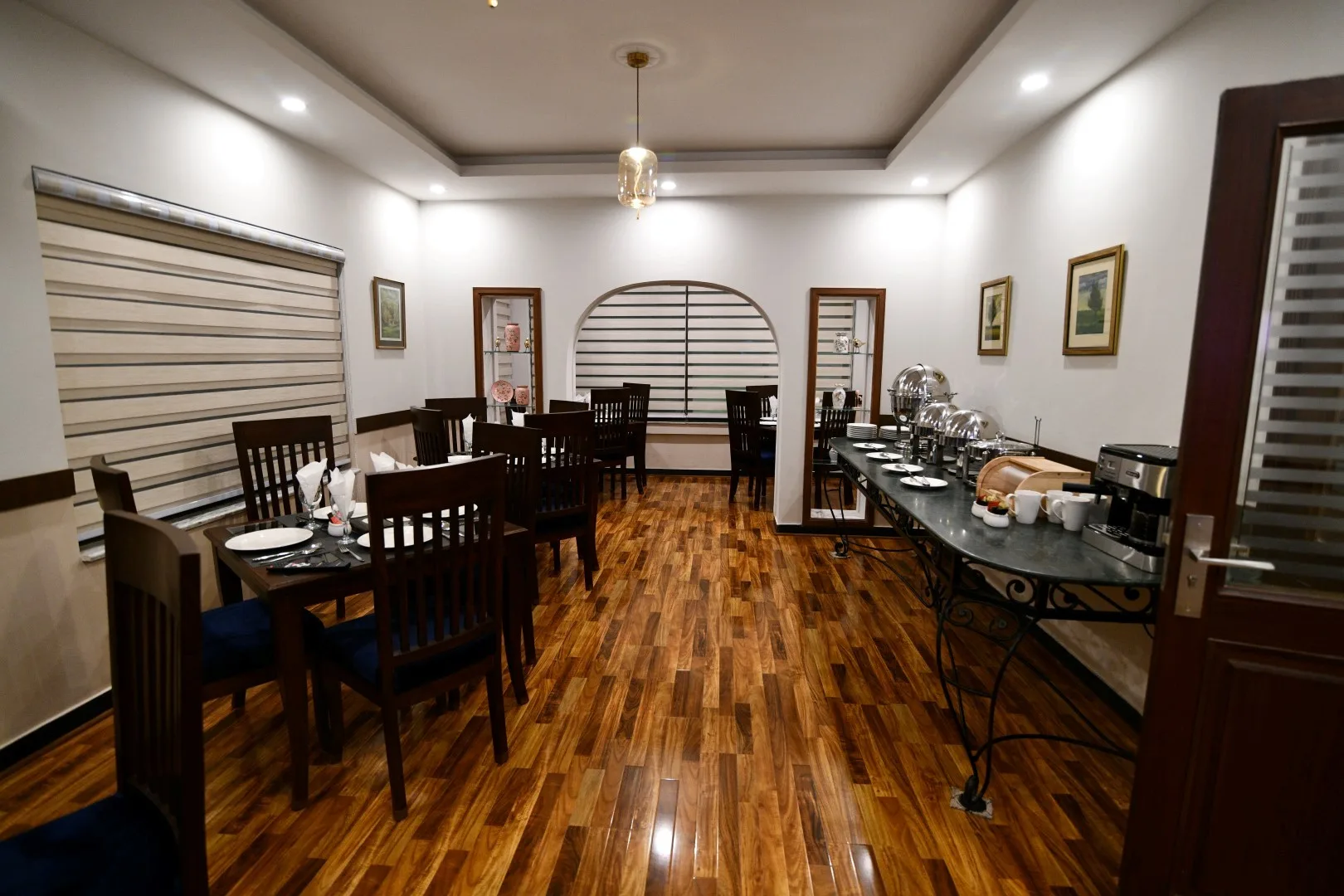 Royal Regency Hotel