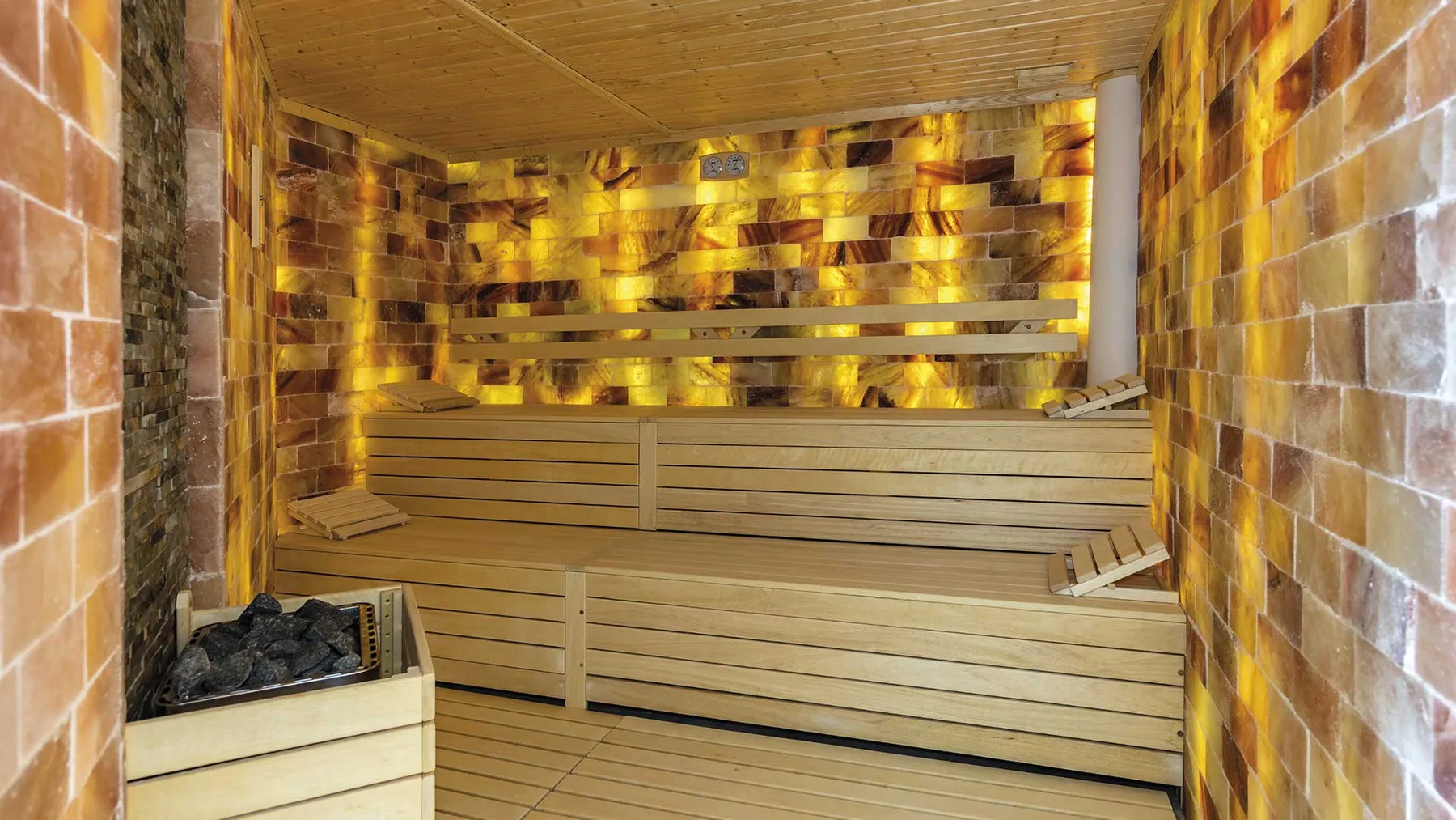 Salt sauna