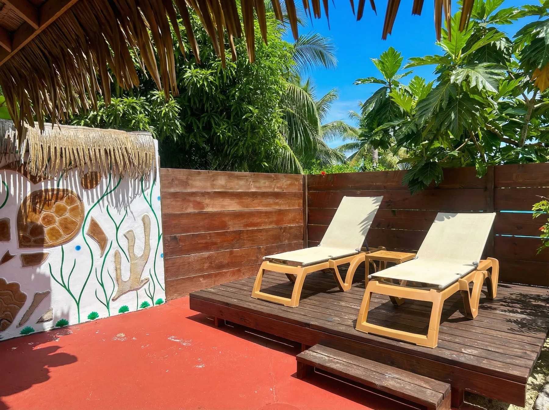 Garden bungalow terrace