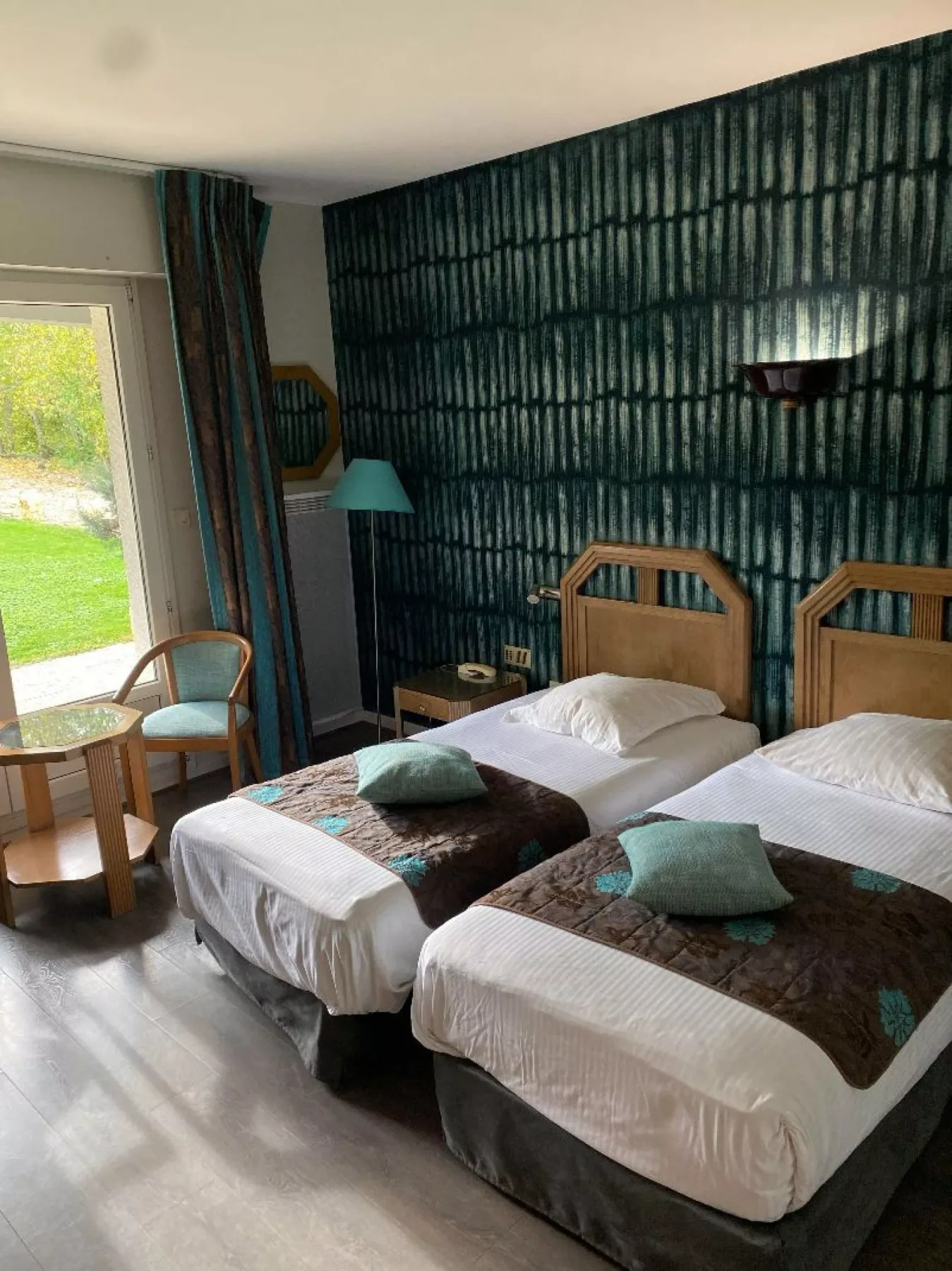 Logis Hôtel Burnel