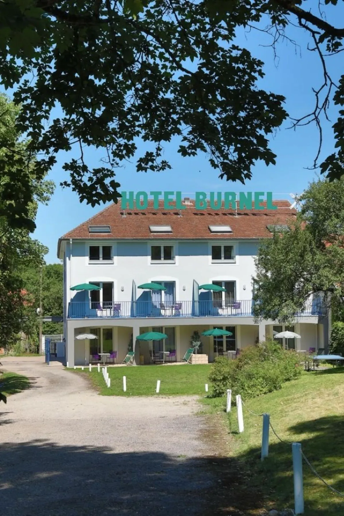 Logis Hôtel Burnel