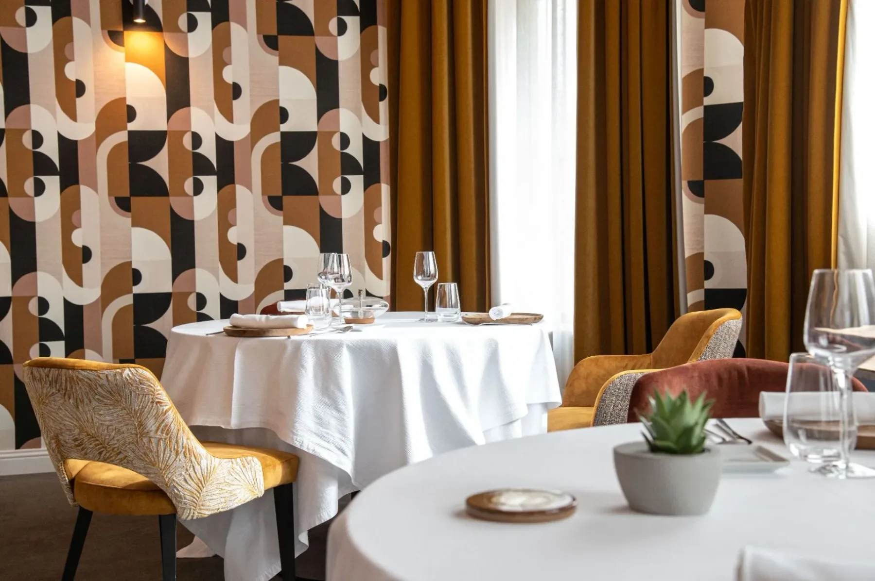 Hotel Burnel