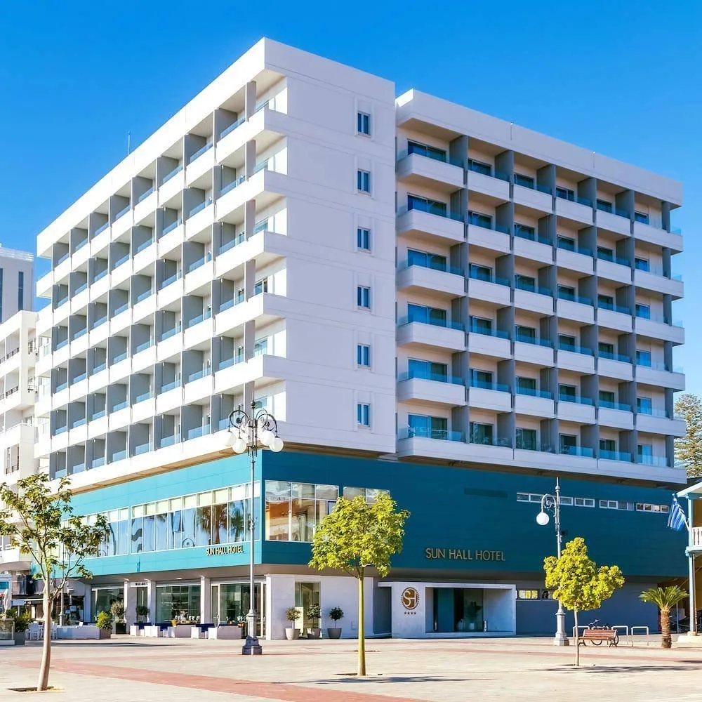 Sun Hall Hotel