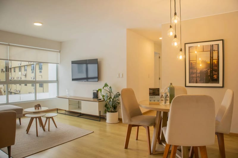 Astonishing 2BR in Miraflores
