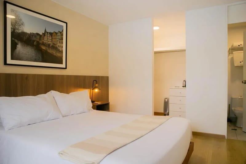 Astonishing 2BR in Miraflores