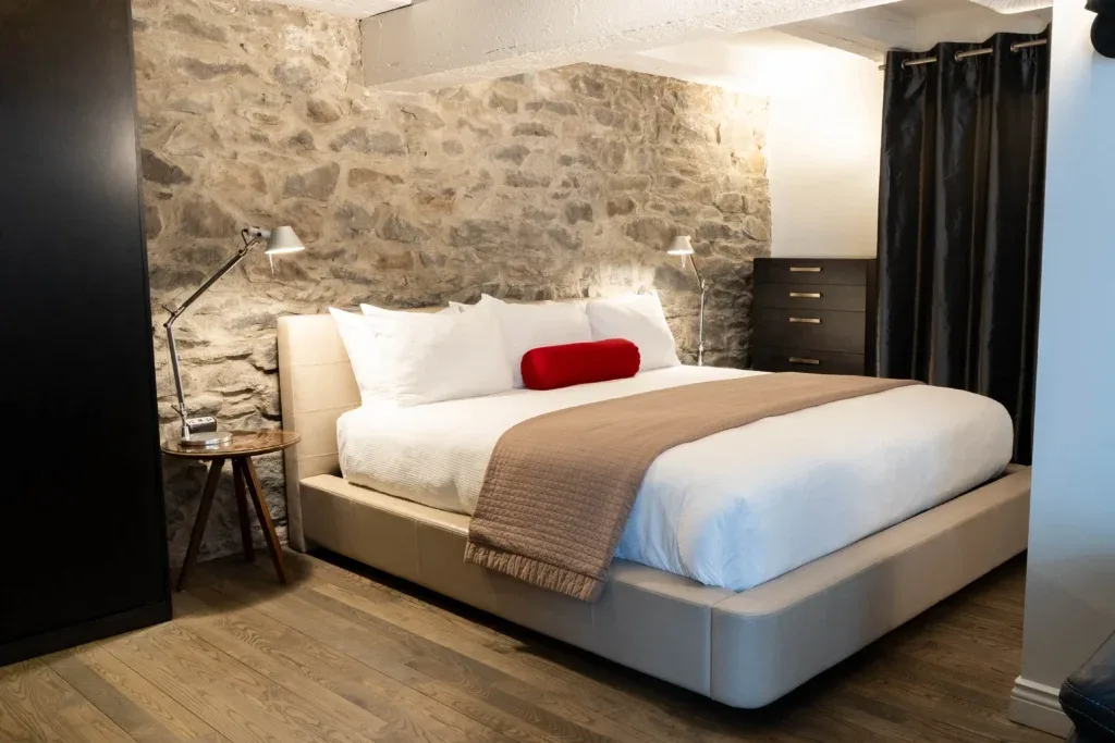 Suite Newtone