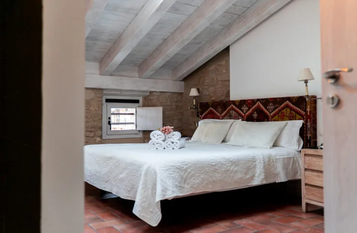Triple room