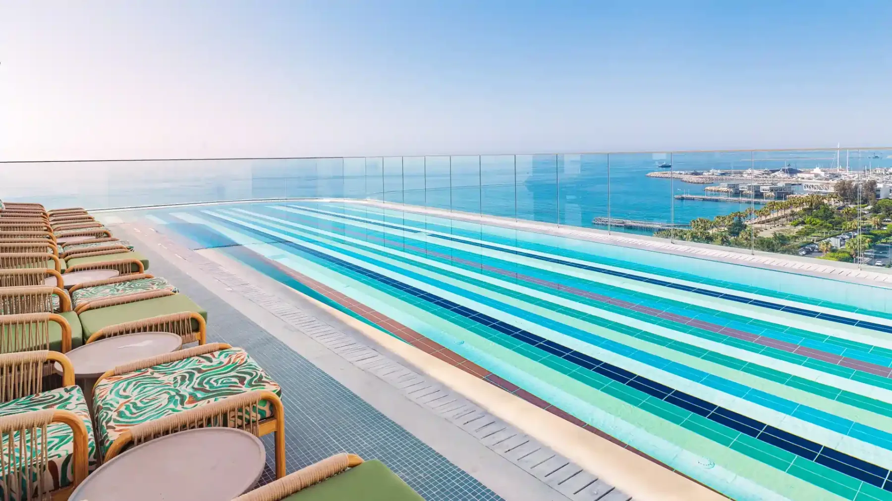 Piscina en la azotea