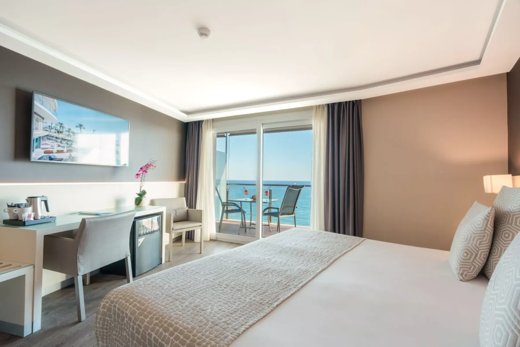 Room with sea view