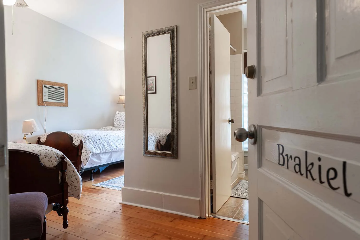 Brakiel room