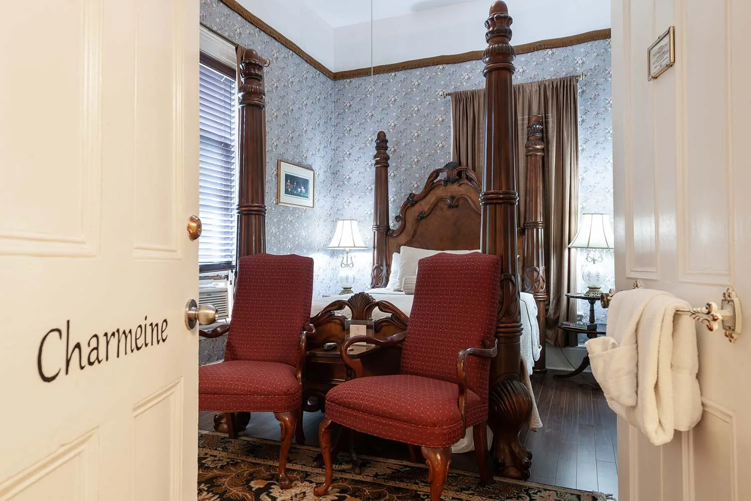 Charmeine room