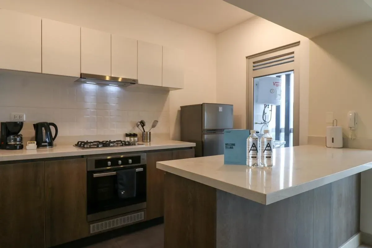 Majestic 2BR w/ Modern balcony in Miraflores