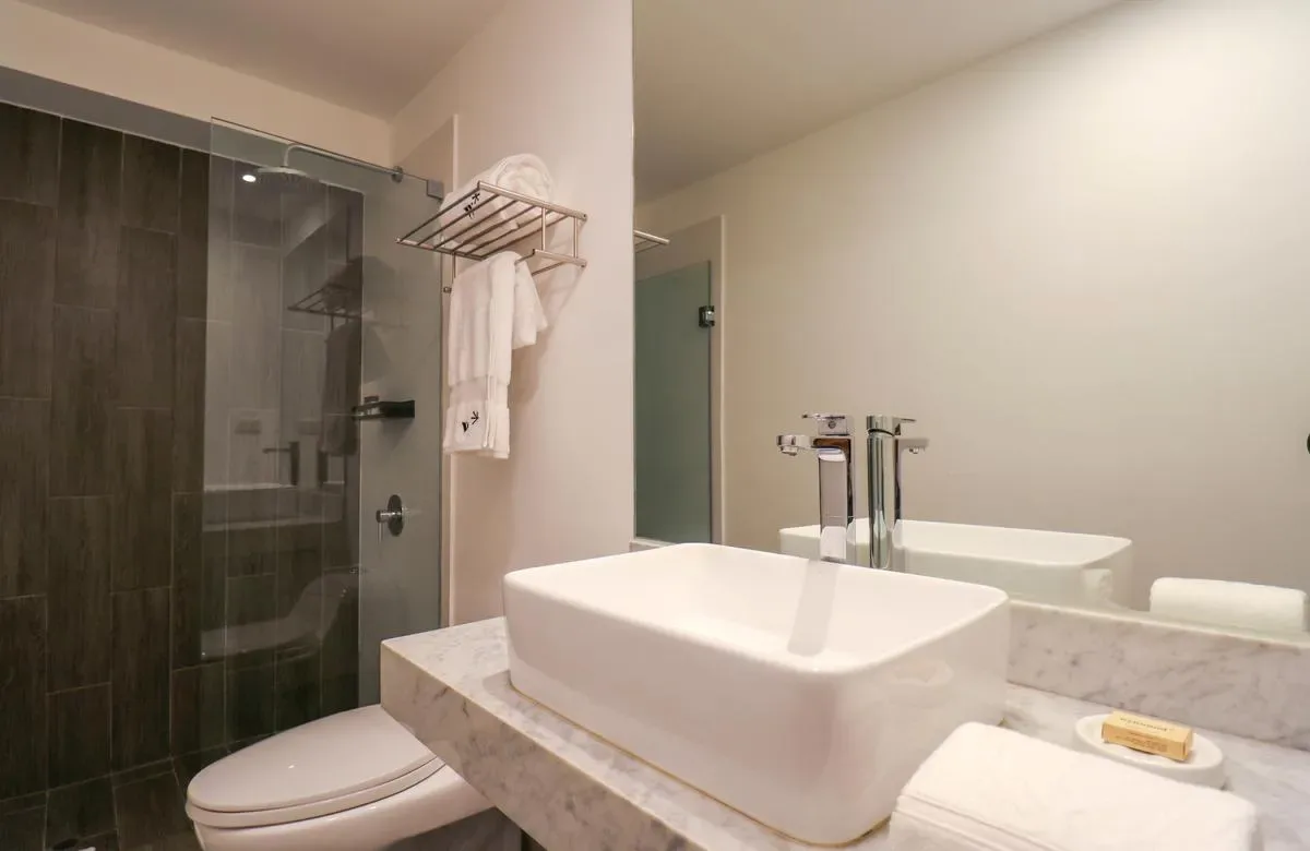 Majestic 2BR w/ Modern balcony in Miraflores