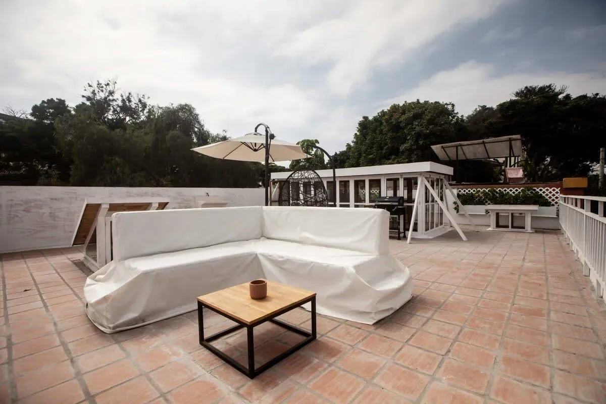 Villa with Rooftop Terrace in Barranco