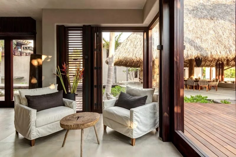 Exclusive 10BR w/ Infinity Pool & Ocean Views