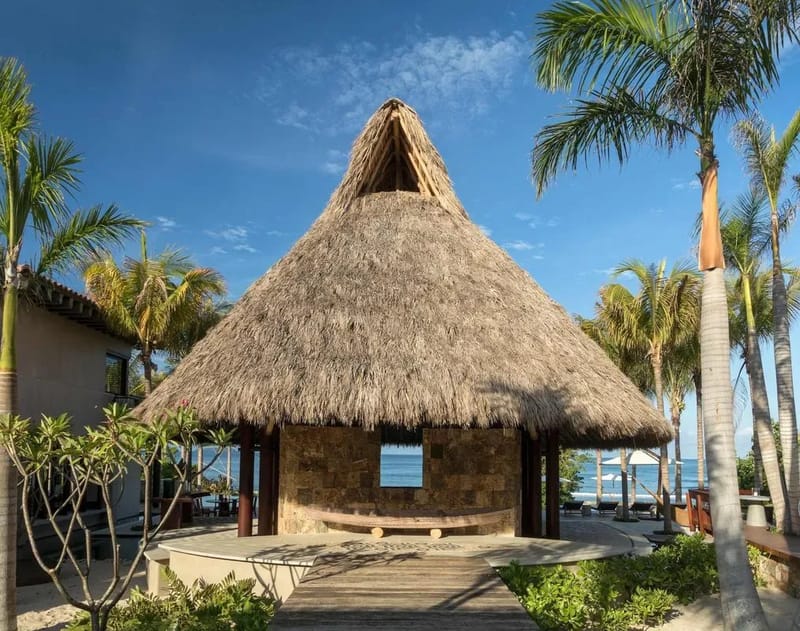 Exclusive 10BR w/ Infinity Pool & Ocean Views