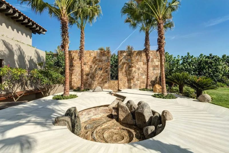 Exclusive 10BR w/ Infinity Pool & Ocean Views