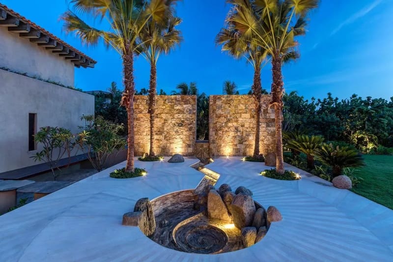 Exclusive 10BR w/ Infinity Pool & Ocean Views