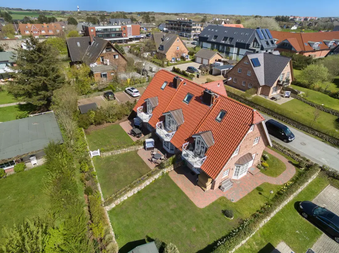 In zentraler und ruhiger Lage gelegenes 3-Raum Appartement im OG- und DG