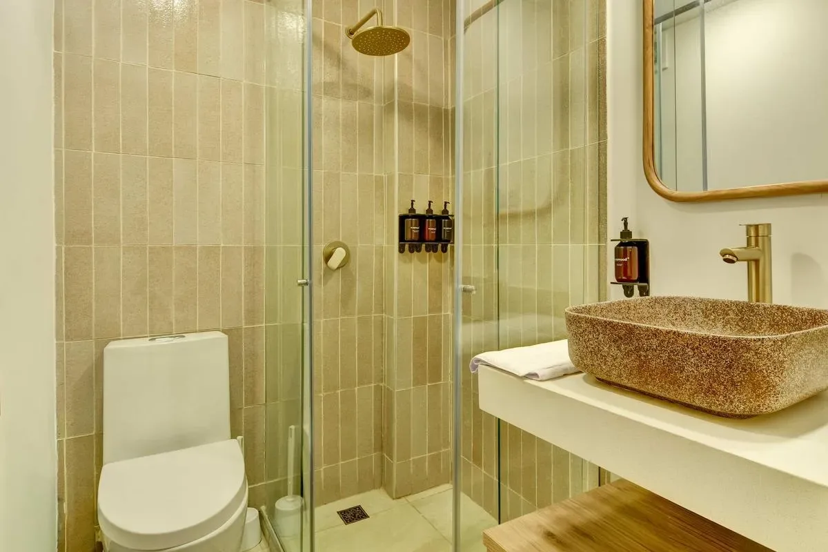 Intimate 2BR in Zona T