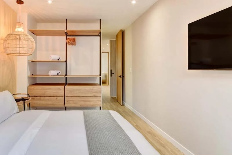 Intimate 2BR in Zona T