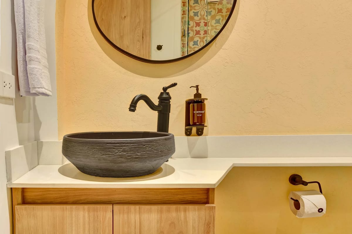 Intimate 2BR in Zona T