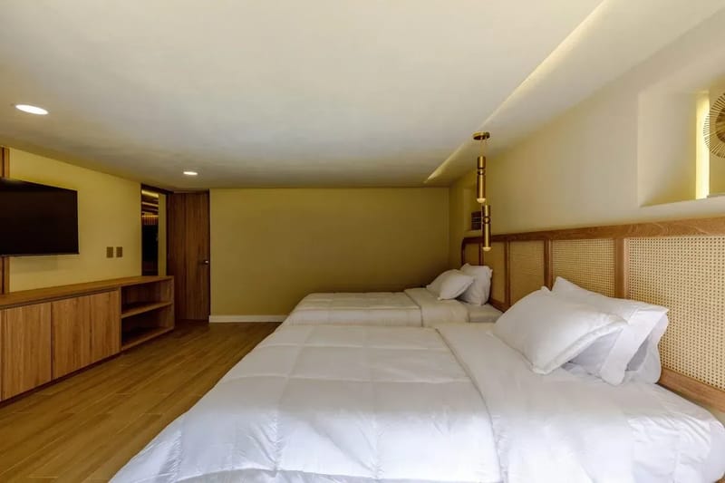 Chic 2BR w/Balcony in Cartagena Historic Center