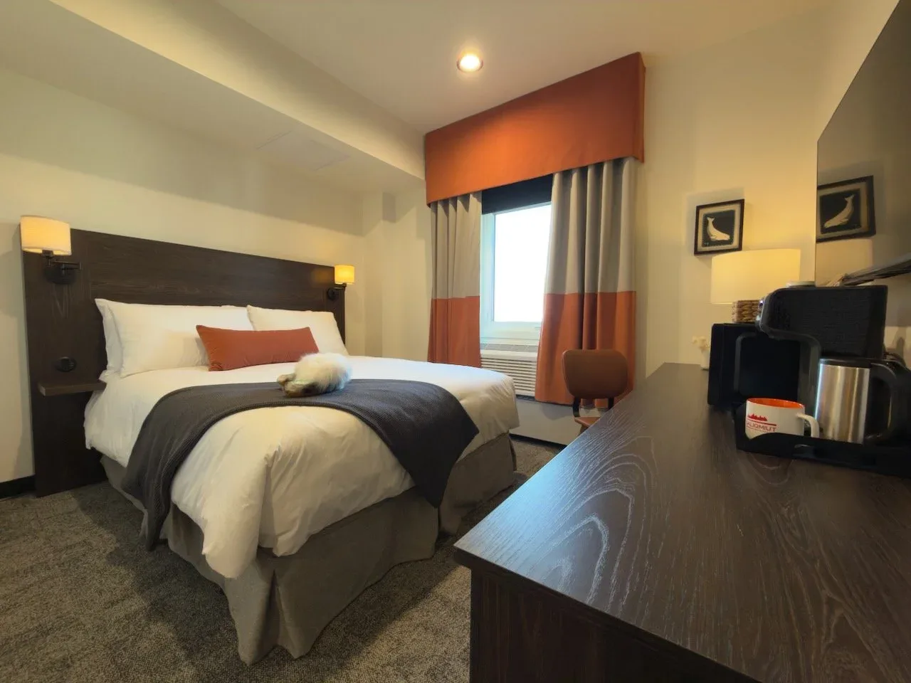 Queen and Double room