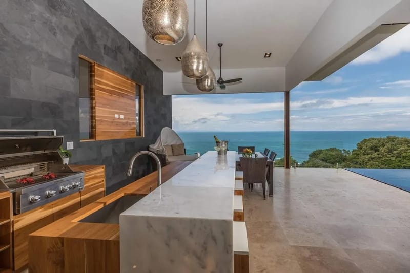 Expansive 5BR Villa w/ Ocean & Jungle Views