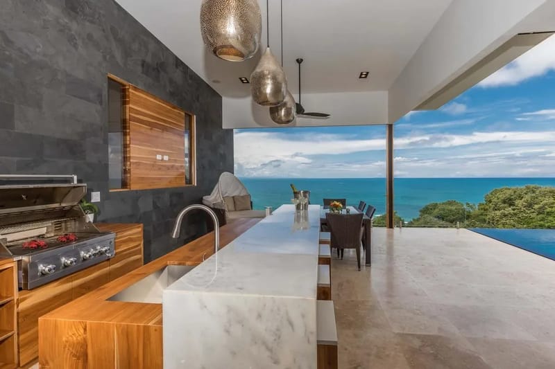 Expansive 5BR Villa w/ Ocean & Jungle Views