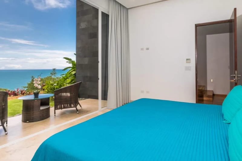Expansive 5BR Villa w/ Ocean & Jungle Views