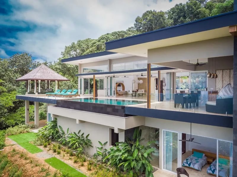 Expansive 5BR Villa w/ Ocean & Jungle Views