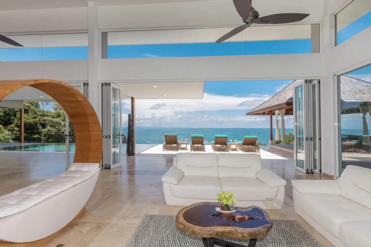Expansive 5BR Villa w/ Ocean & Jungle Views