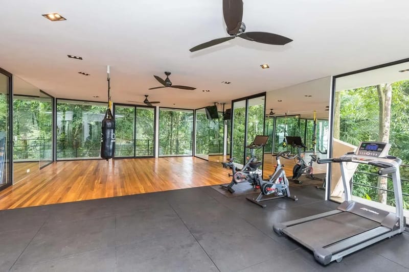 Expansive 5BR Villa w/ Ocean & Jungle Views