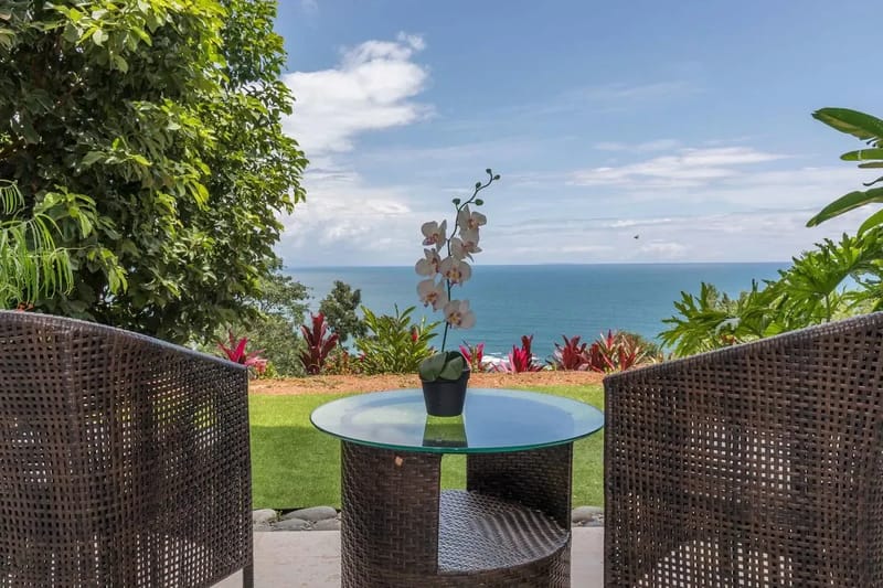 Expansive 5BR Villa w/ Ocean & Jungle Views