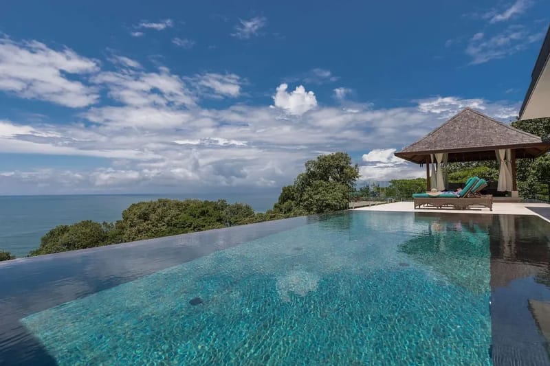 Expansive 5BR Villa w/ Ocean & Jungle Views