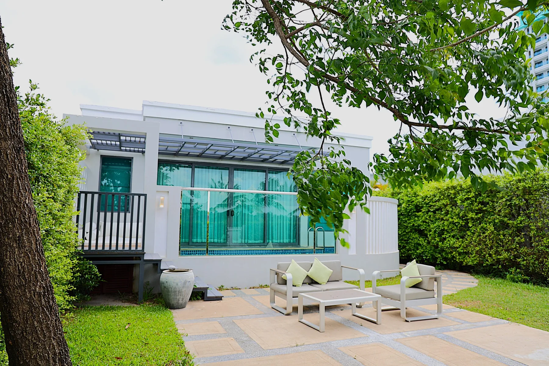 Villa de un dormitorio con piscina