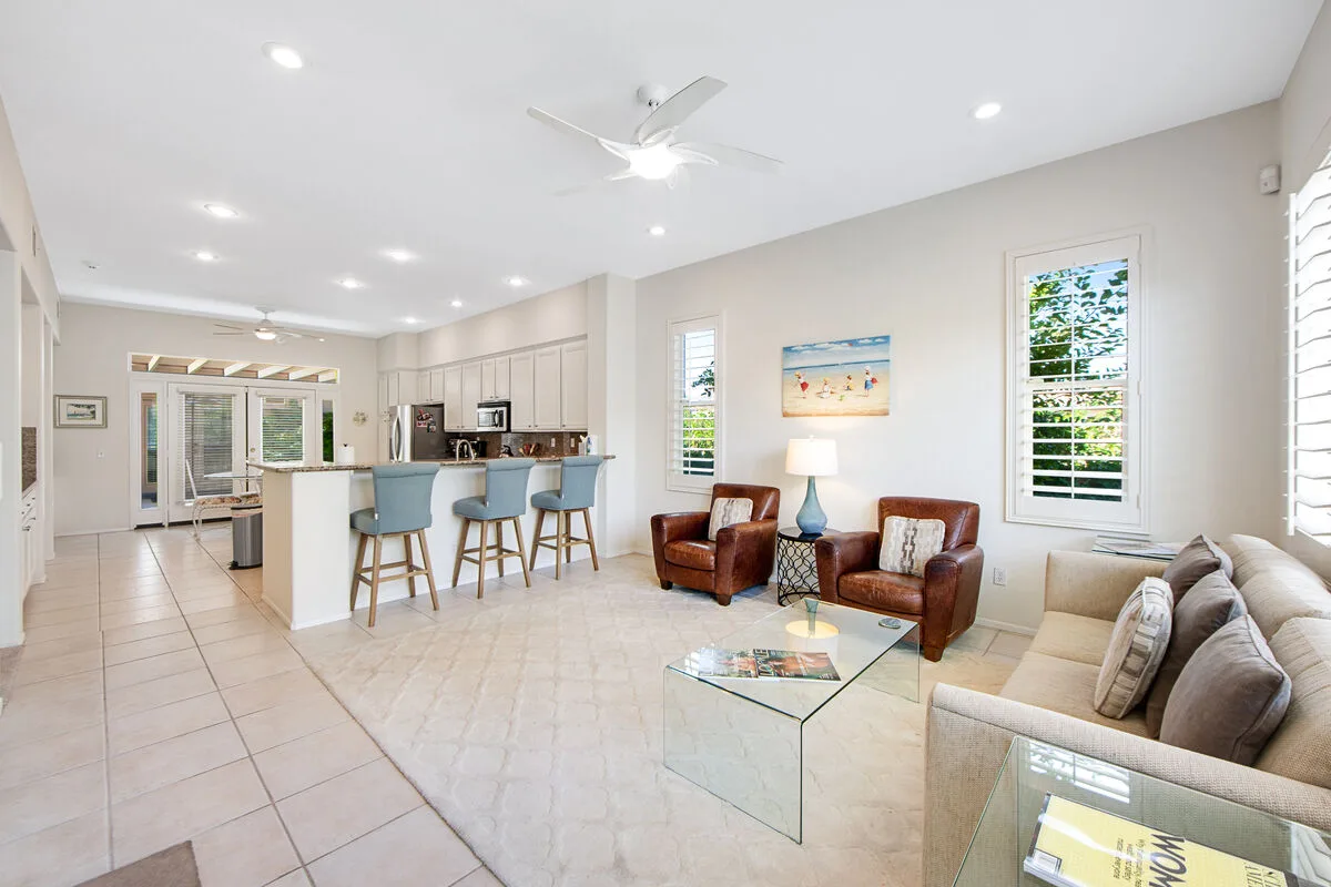 Whitehawk At Palm Desert