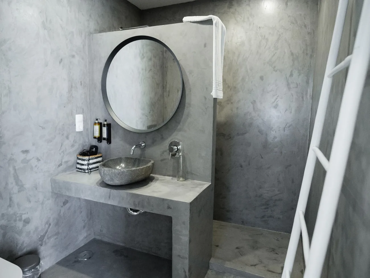 Habitación doble, Atittude