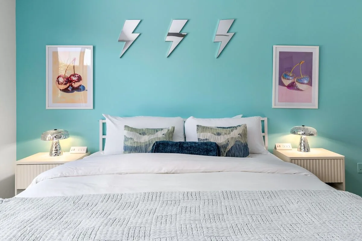Modern Desert Oasis