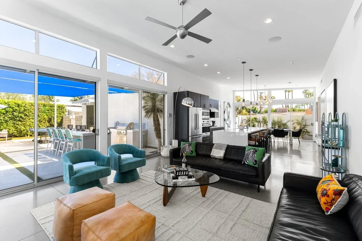 Modern Desert Oasis