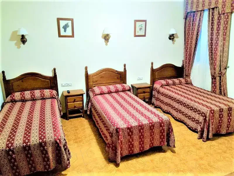 Triple room