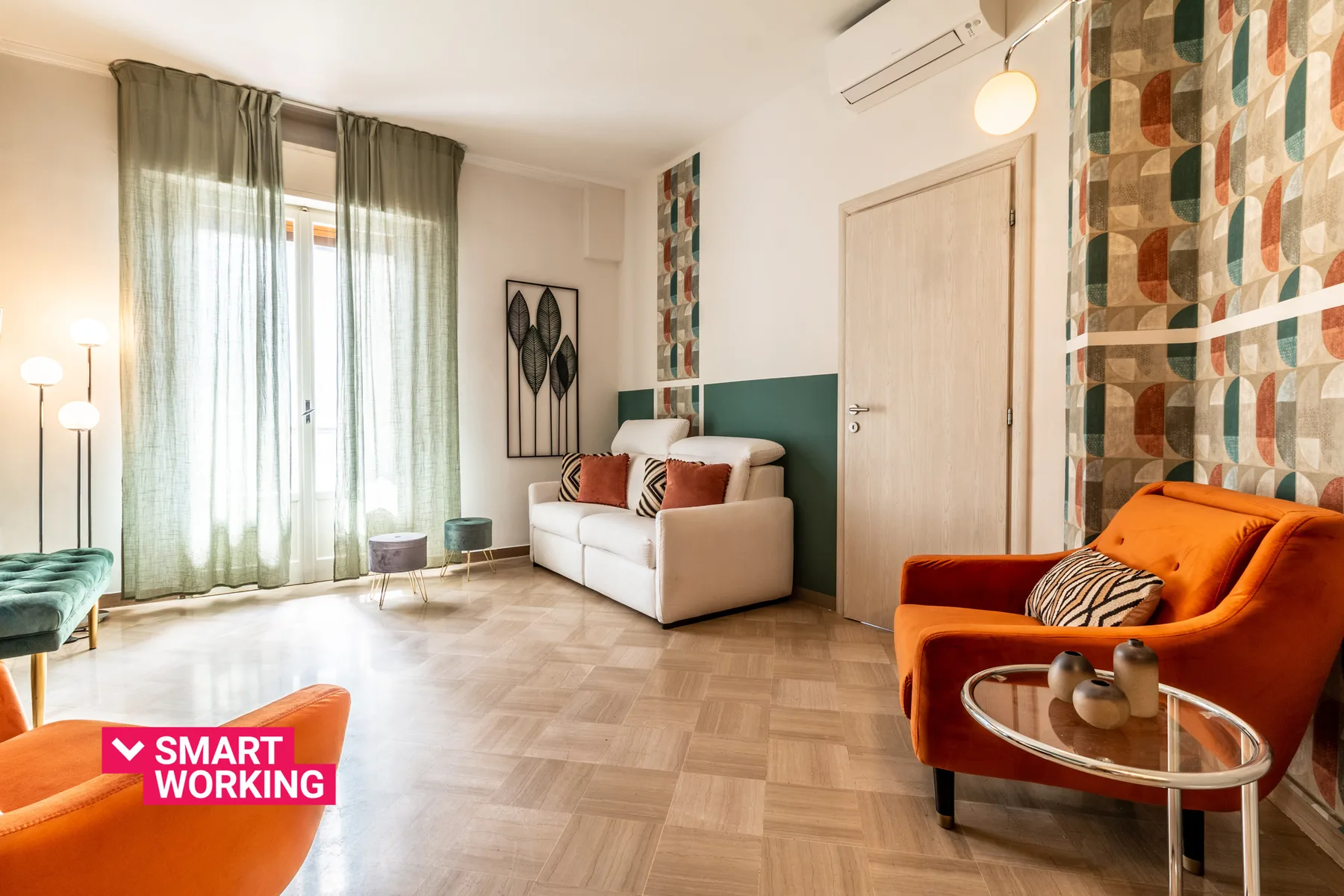 Riva di Reno Colorful Apartment
