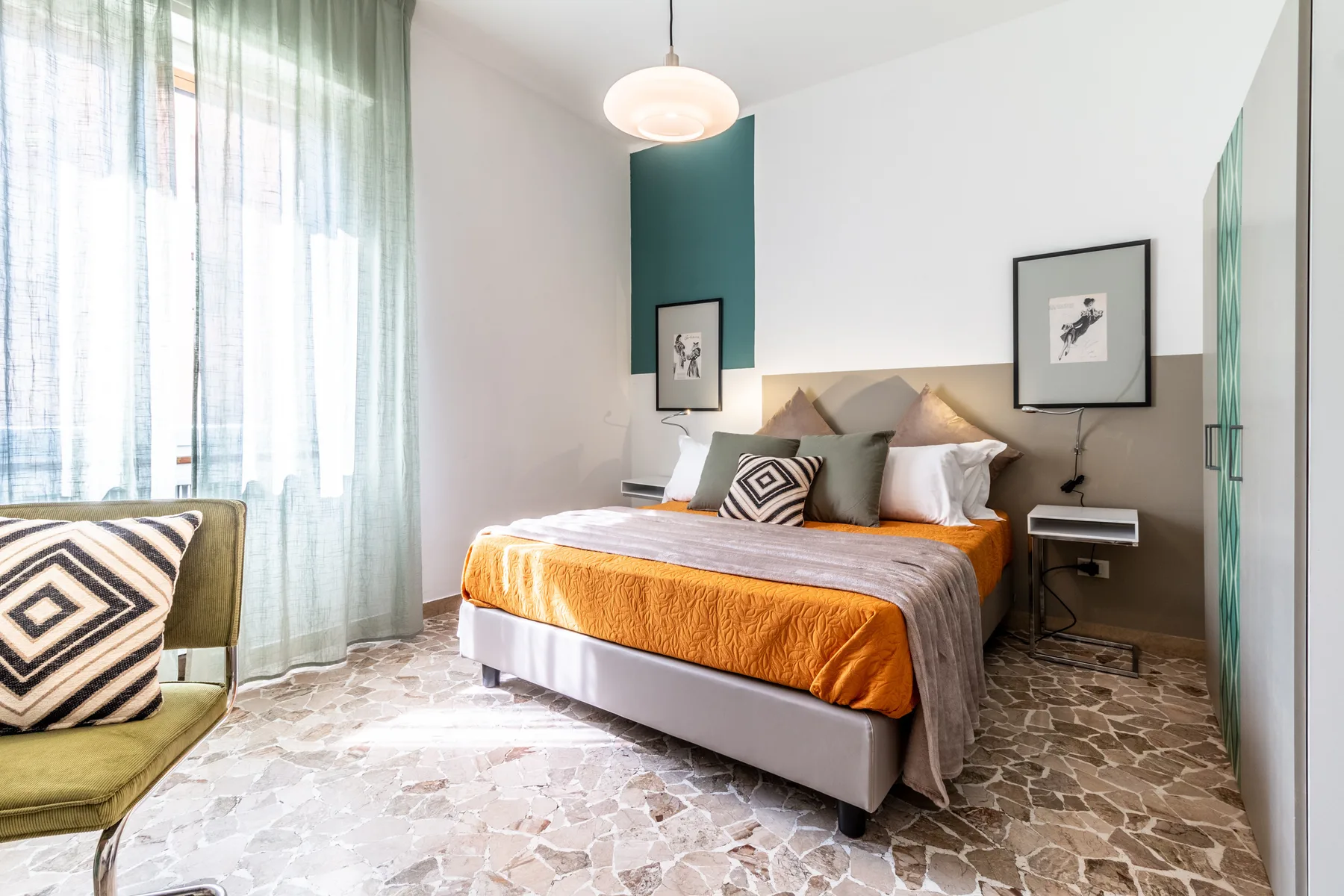 Riva di Reno Colorful Apartment